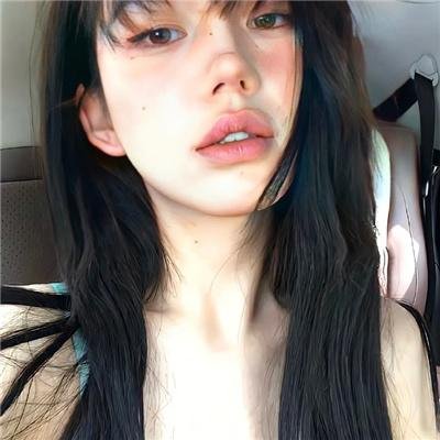 伊莎贝尔跳到聚光灯下